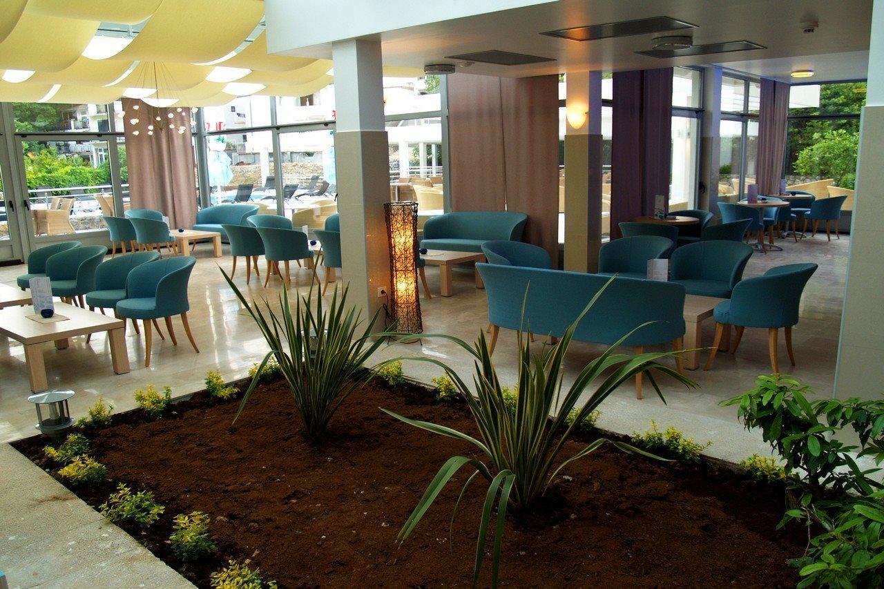 Hotel Quercus Дрвеник Экстерьер фото
