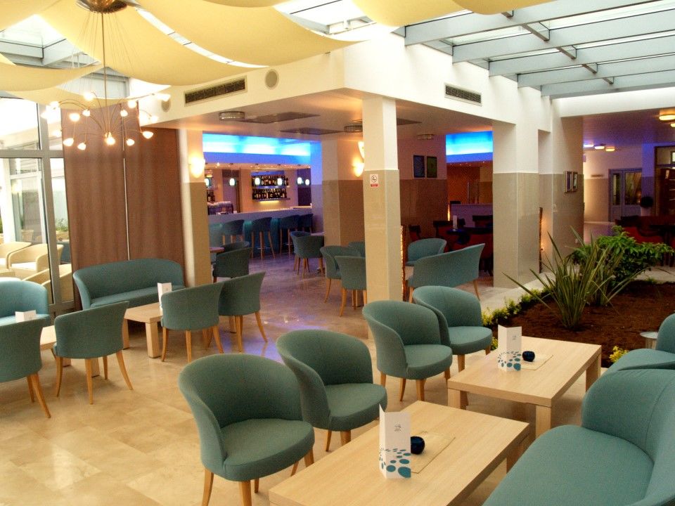 Hotel Quercus Дрвеник Экстерьер фото