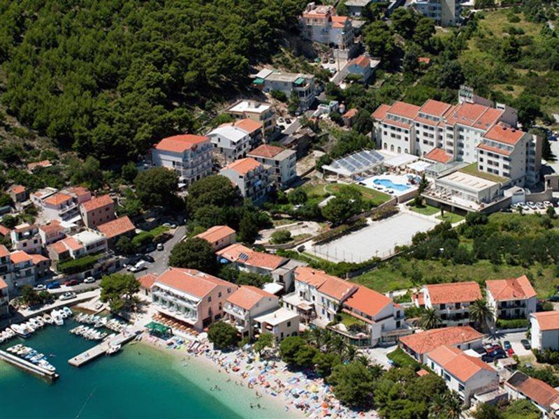 Hotel Quercus Дрвеник Экстерьер фото